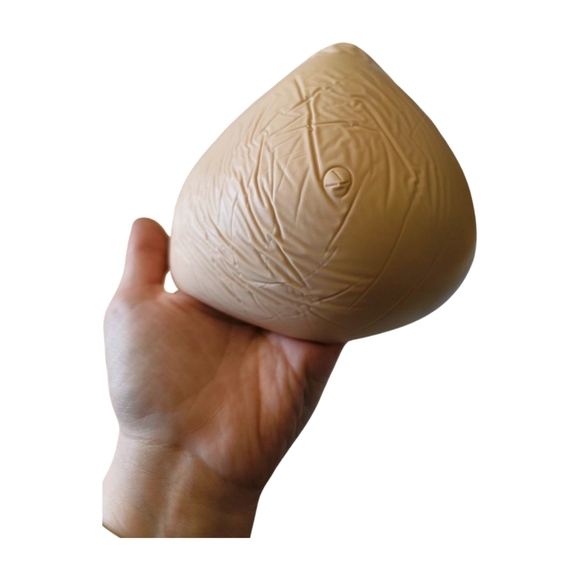 Amoena Prema 720 Breast Form Prosthesis Size 38 B / 6R New in Box - Picture 6 of 7